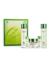 Подарочный набор Jigott Увлажнение с экстрактом зелёного чая (Тонер, Эмульсия, Крем)